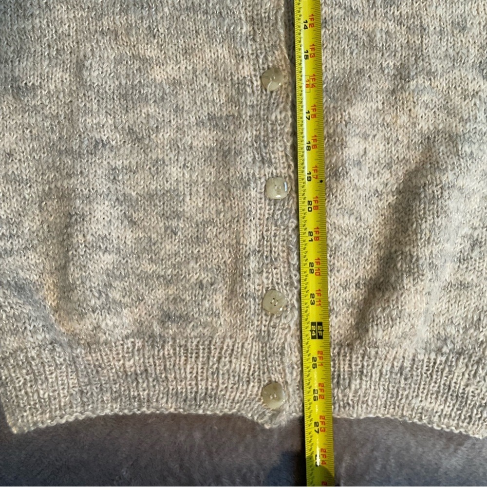 Med/Lg Ivory/Gray Marled Hand Knit Cardigan Unique Square Acrylic Buttons Crew - Picture 7 of 16